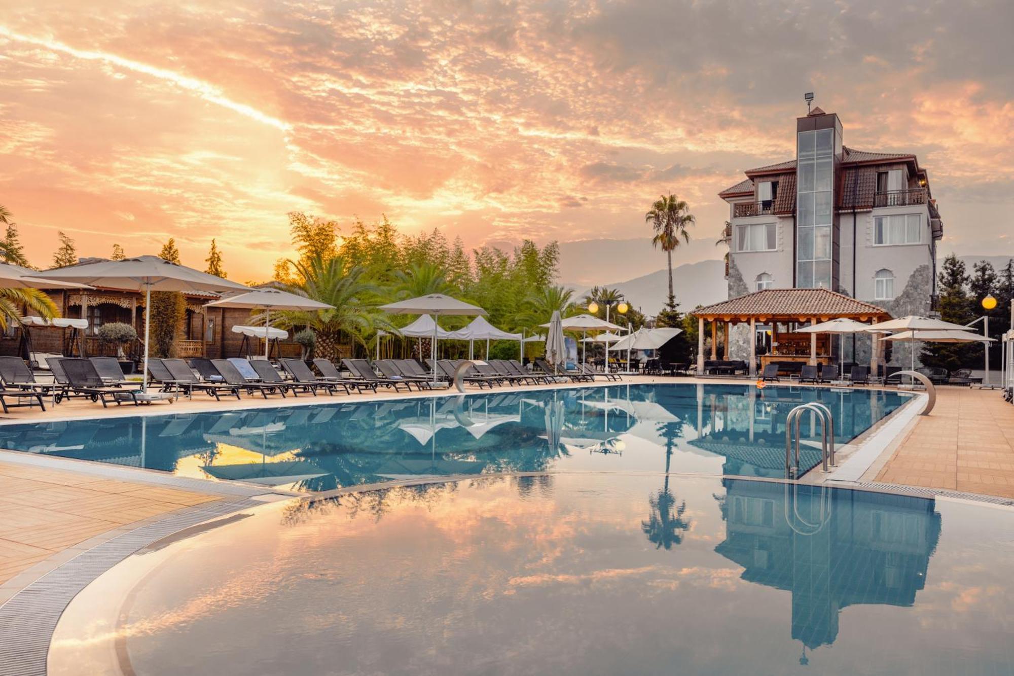 Boboqvati Hotel Chateau Kvirike מראה חיצוני תמונה