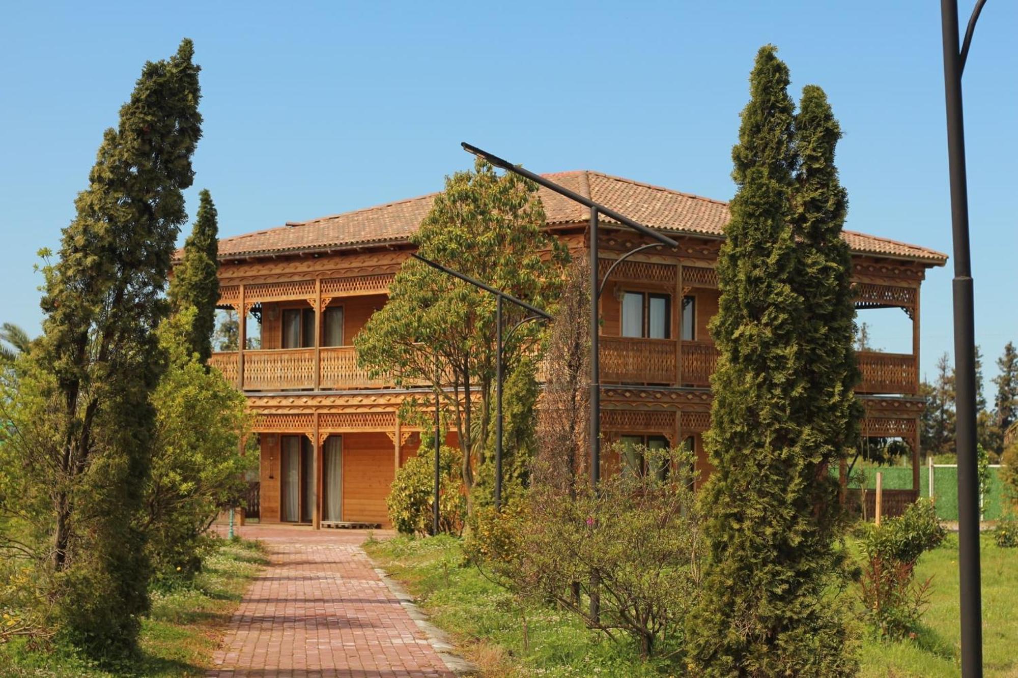 Boboqvati Hotel Chateau Kvirike מראה חיצוני תמונה